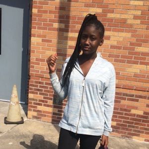 Meet your Posher, Derion